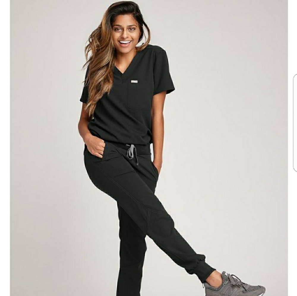 ISO Figs scrubs joggers xs